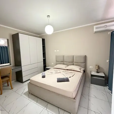 Deluxe Kay Seaside * Sarandë